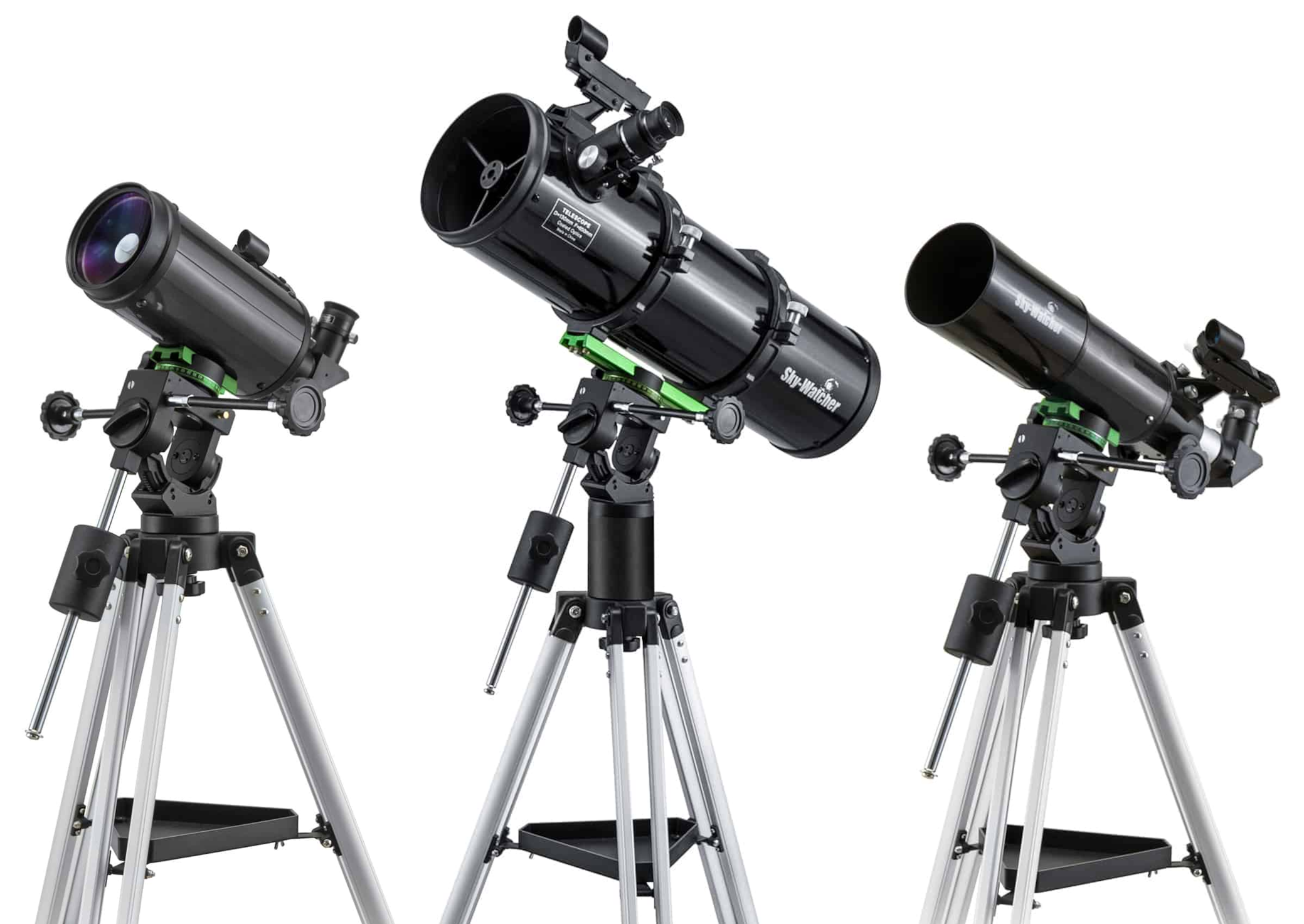 fotografia dei tre telescopi SkyWatcher Serie con montatura equatoriale CQ40